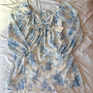 Altar’d State Ivey Ivory/Blue Floral Long Sleeve Mini Dress Size Small